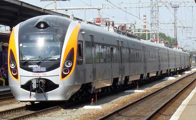 Україна проводить переговори з Hyundai про купівлю нових пасажирських поїздів