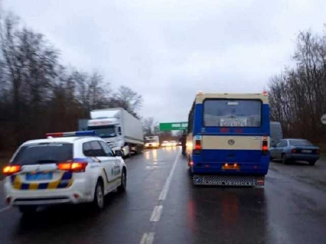 На дорогах настоящий каток: озвучено важное предупреждение