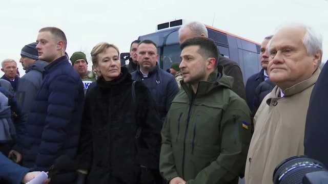 Это символ единства Украины: Зеленский показал видео о мосте в Станице Луганской