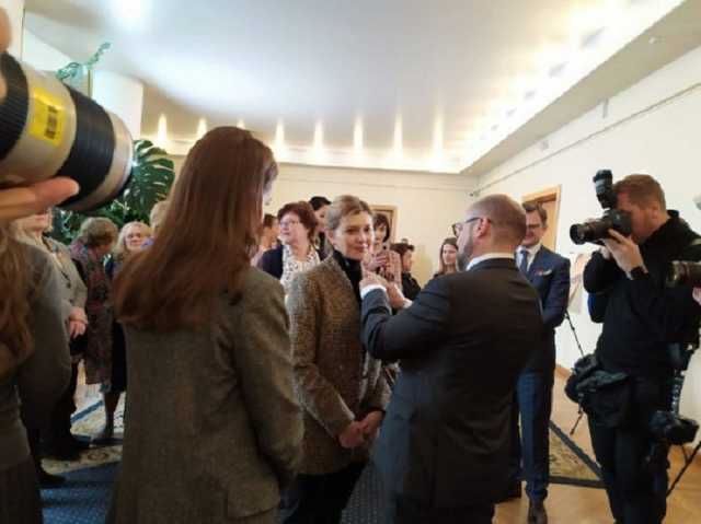 Леденящие душу рассказы: в Кабмине открылась выставка против гендерного насилия