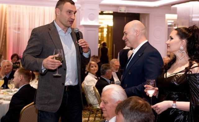 Кравчук, Саакашвили, Кличко и другие отгуляли на дне рождения Гордона