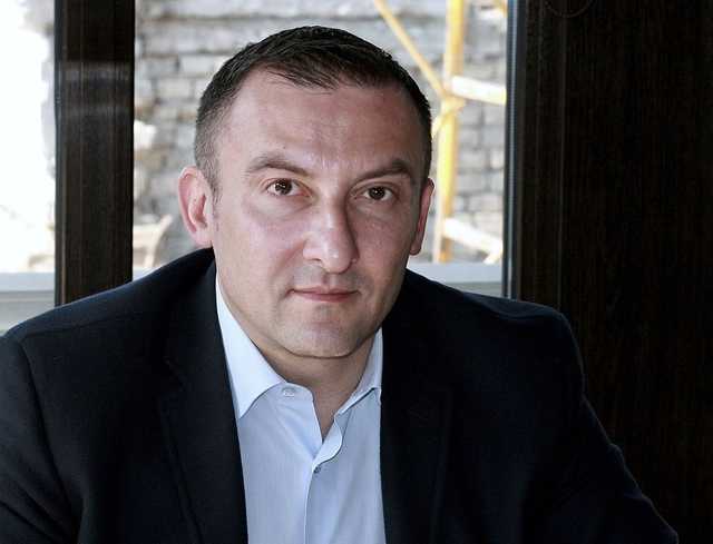 В Киеве расстреляли авто с ребенком: стало известно имя жертвы покушения