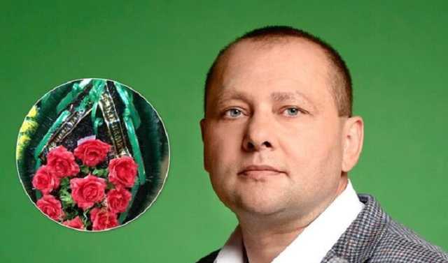 В Харькове нагрянули к "слуге народа" с похоронными венками