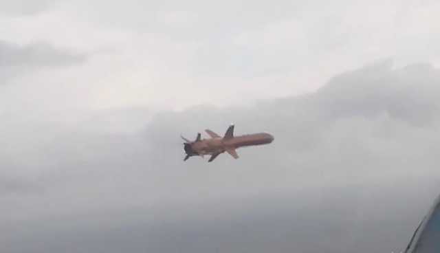 Впечатляет!: Появилось видео, как два истребителя сопровождают полет ракеты «Нептун»