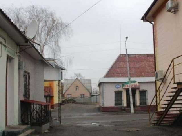 14-летнюю школьницу нашли повешенной в Ровенской области