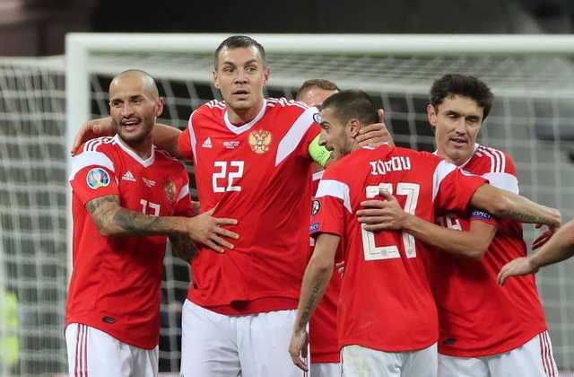 Сборная России сыграет на ЧМ-2022 без флага и гимна, – ФИФА