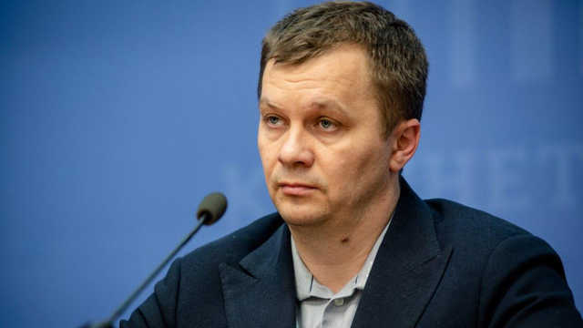 Милованов показав свою зарплату та заявив, що хоче заробляти, як решта міністрів