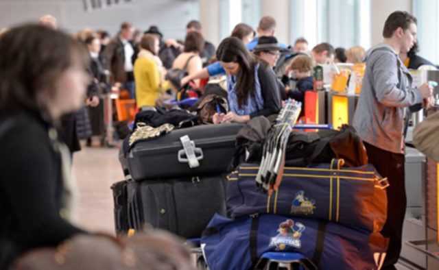 Зеленскому подсказали, как остановить эмиграцию украинцев