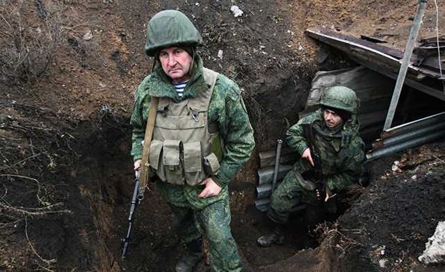 На Донбассе один украинский воин погиб, один – получил ранения в результате обстрелов, – ОС