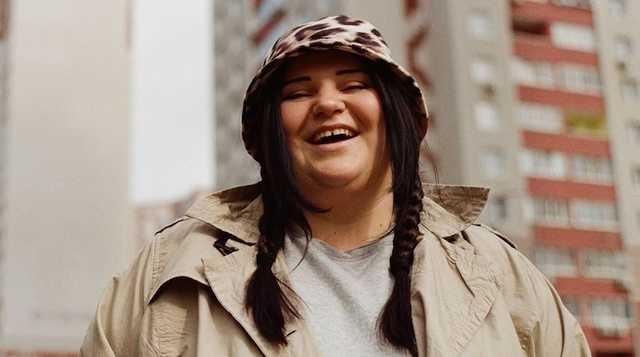 Alyona Alyona показала Киев "запрещенной" в Украине российской звезде