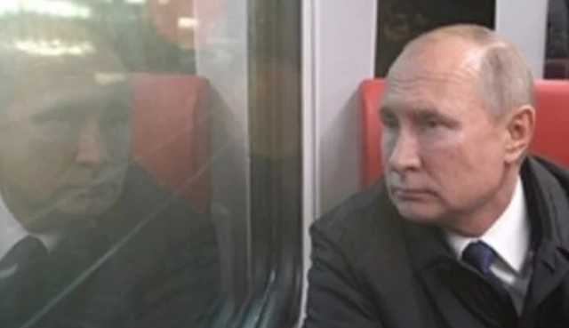 "Ведомости" на передовице с Зеленским дали понять, что Путин – х*йло