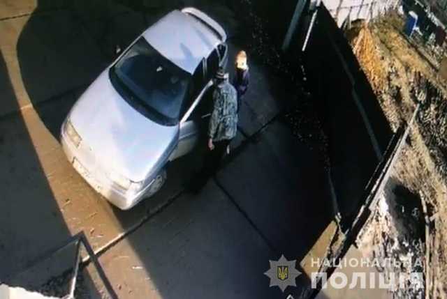 Под Киевом водитель грузовика расстрелял коммунальщиков