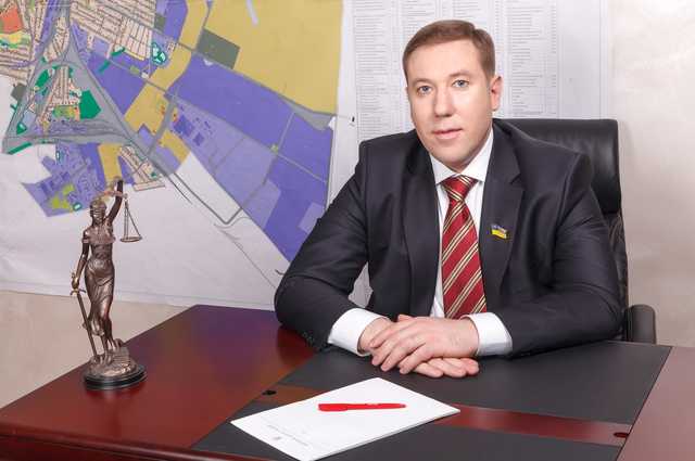 Екс-нардеп БПП обікрав державу на 360 тисяч на компенсації на житло