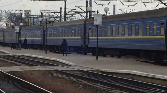 Поезда на оккупированный Донбасс пока не поедут – МИД Украины