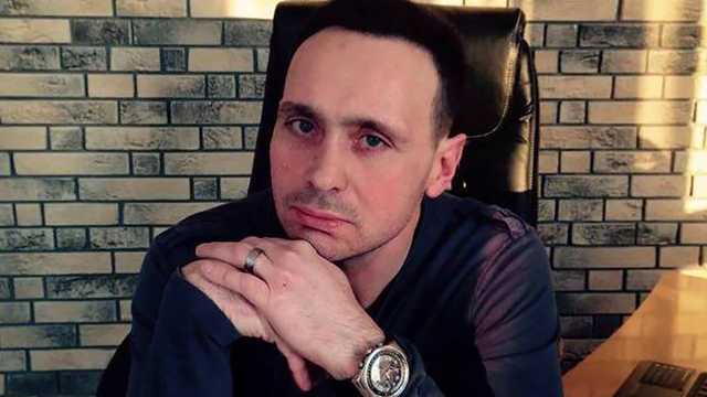 "Слуга народа" выбирал элитный Jaguar в Раде: появилось видео