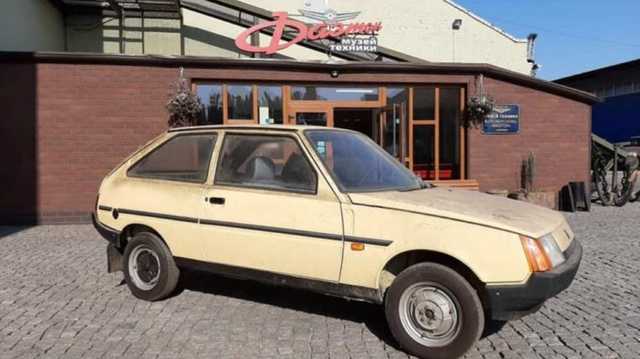 "Капсула времени": Найдена тридцатилетняя "Таврия" с пробегом 16 км