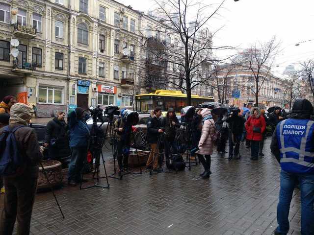 "Мы будем нападать!" Зверобой пригрозила ГБР перед допросом