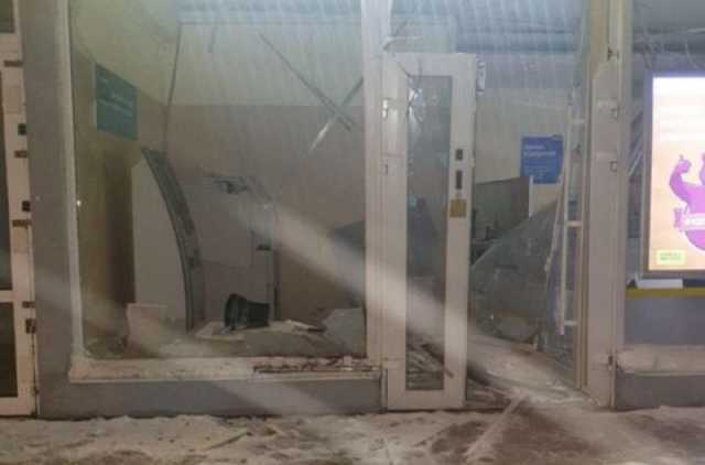 В Виннице подорвали Ощадбанк: кадры с места ЧП