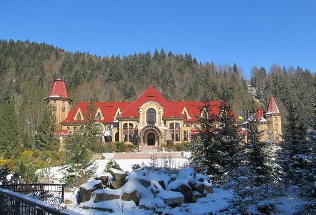 Зеленский поехал встречать Новый год в Гуту с Ермаком, но без Богдана