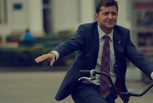 Зеленскому надо обганять возникающие проблемы – Кочетков