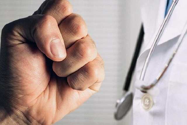 "Первые крысы повылазили!" Сеть взбесило избиение медиков в Никополе на Новый год