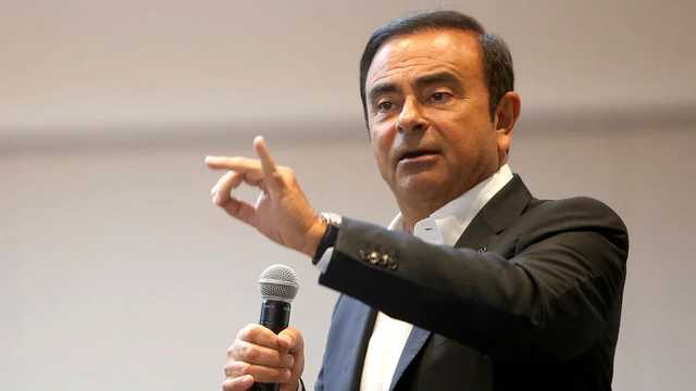 Экс-главу Nissan могли вывезти из Японии в футляре для контрабаса