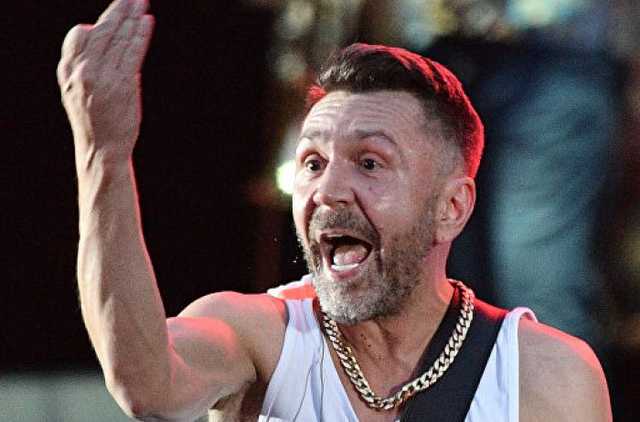 Чем Путин отличается от Зеленского: Шнуров взялся за президентов Украины и РФ