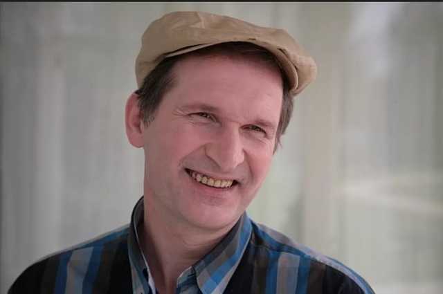 СБУ разрешила въезд в Украину актеру Добронравову