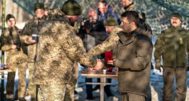 Алексей Арестович назвал главный провал власти в армии