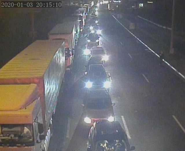 Лукашенко внезапно заблокировал выезд россиян из Беларуси