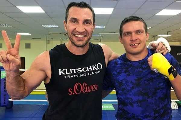 "Очень непросто": Кличко рассказал о спаррингах с Усиком
