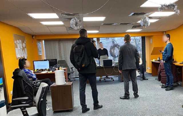 Кіберполіція розкрила шахрайську схему фінансових аукціонів