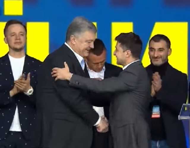 Зеленский и Порошенко стали «заложниками» катастрофы в Иране