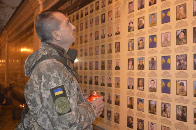 У Михайлівському Золотоверхому монастирі помолилися за всіх загиблих у 2019 році військових