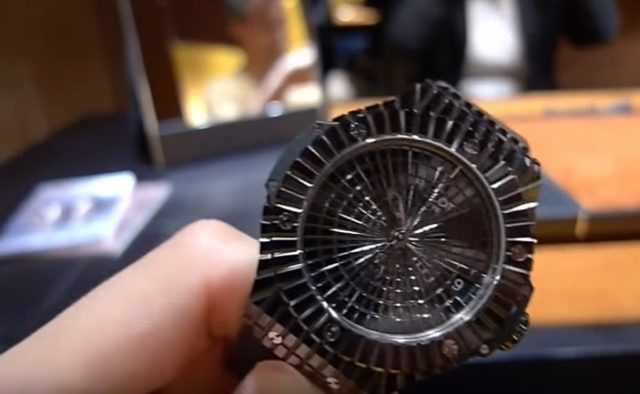 Депутаты «парадом брендового жлобства» показали, как далеки они от простых украинцев