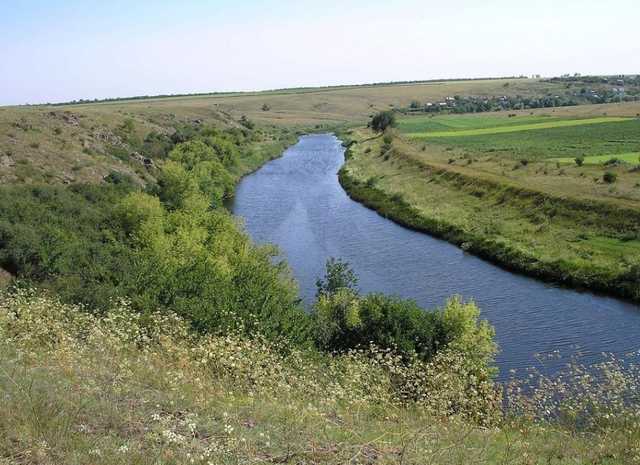 ГОКам олигархов разрешили сбросить в реку Ингулец 12 млн кубометров стоков
