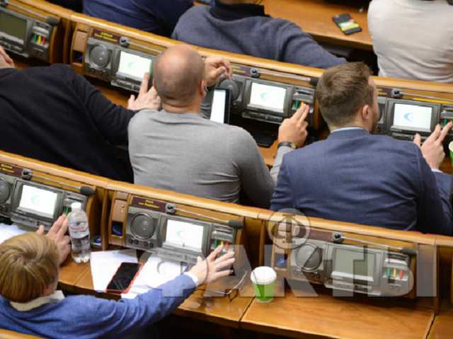 Сюрприз для ФОП: Рада ввела новые нормы для малого бизнеса