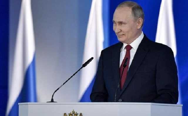 Путин играет в наперстки на большой сцене — Bild