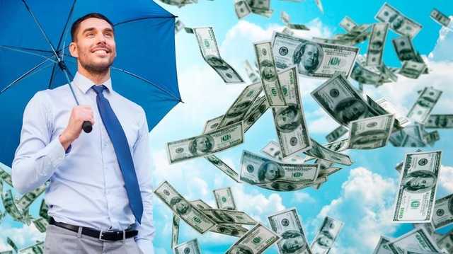 Зарплата нардепа должна составлять 1000 долларов в месяц - опрос