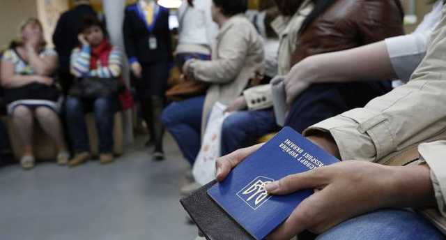 «Бедность будет только возрастать»: экономист рассказал о бегстве специалистов из Украины