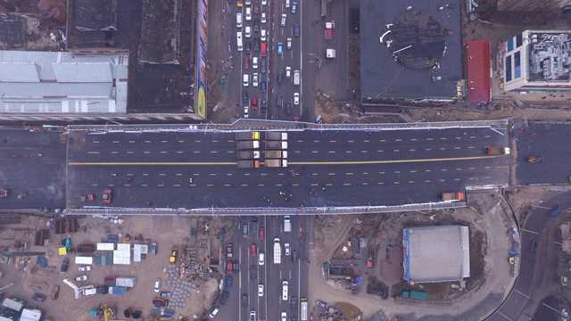 Кличко подробно рассказал, какие работы продолжаются на Шулявском мосту