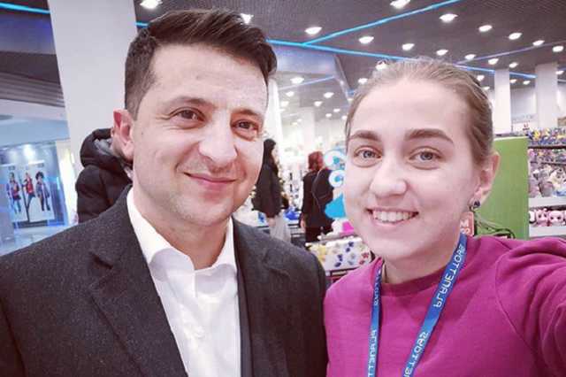 Зеленский купил сыну игрушку за 9 тыс. грн: его "подловили" в магазине