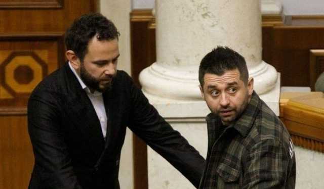 "Группа Коломойского" в "СН" шумная, но голосов у нее нет, - Арахамия