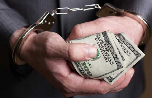 У Києві затримали шахраїв, які за $20 тисяч обіцяли влаштувати начальником колонії