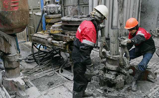 Россия очень хочет нефть по $100 за баррель, но может только мечтать