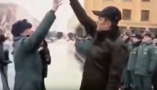 Глава Чувашии вынудил пожарного прыгать за ключами от новой служебной машины