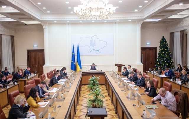 Кабмін скасував 27 тисяч санкцій проти підприємств