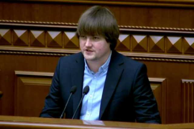 "Депутатский пунш": новый "слуга народа" закатил шумную вечеринку в честь избрания