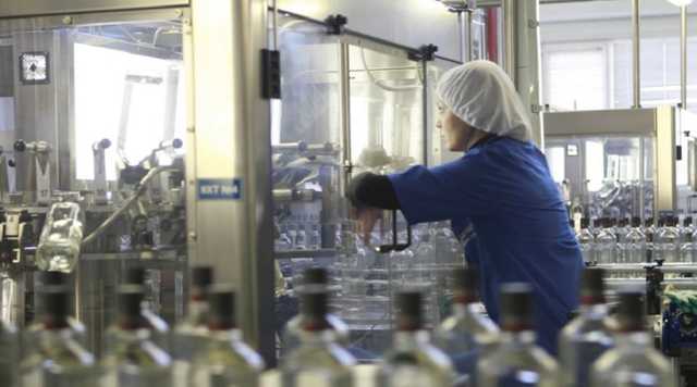 Зеленский поручил начать приватизацию Укрспирта через два месяца