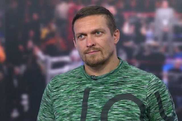 "Не позорь флаг": Усик разгневал украинцев перепалкой с ветераном АТО